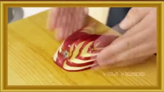 تزیین و مهارت در برش هایی از سیب