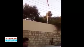 پایین کشین پرچم ایران در اربیل