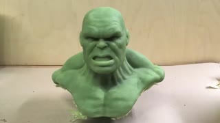 ساخت مجسمه HULK