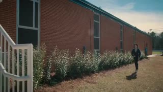 دانلود فصل دوم سریال اتفاقات عجیب Stranger Things S02E04 با زیرنویس چسبیده