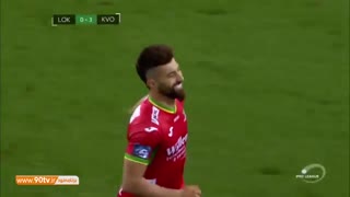 گل رامین رضاییان به لوکرن کلینیک پوست
