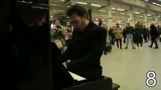 نوازنده های خیابانی پیانو