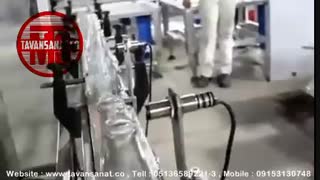 ویدئو دستگاه خط پرکنی و دربندی شیشه شربت با درب تشتکی