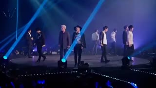 اجرای live آهنگ evanesce از سوپرجونیوردر SS6 Seoul World Tour DVD (معرکه ست)