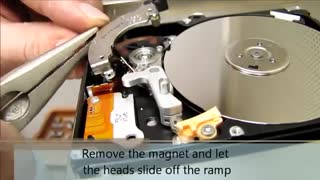 بازیابی اطلاعات نوین هارد | جراحی هارد سیگیت 2.5 اینچ