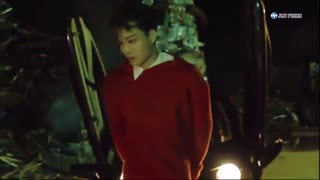 پشت صحنه موزیک ویدیو Electric Kiss از EXO