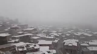بارش زیبای برف پاییزی در روستای وامنان واقع در شرق گلستان