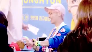 SHINee's Jonghyun امیدوارم که روحش شاد باشه