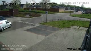 00:01:30    دوربین مداربسته 2مگاپیکسل-دام (سقفی) تحت شبکه Dahua