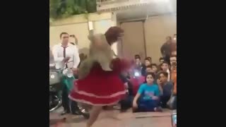 اینواگه نگاه نکنی عمرت بر فناست