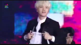 اونایی که میگن بی تی اسliveنمیخونن