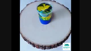 رنگ آمیزی کهکشانی میز چوبی