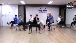 دنس پرکتیس آهنگ just one day از bts