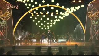 اجرای فوق قشنگ بکهیون اکسو تو فستیوال