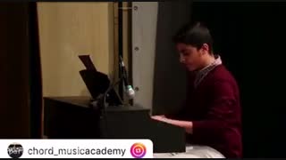 نوازندگی پیانو