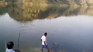 فیلم بهترین مکان ماهیگیری کپور بزرگ کجاست در فیلم اگر توجه فرمایید مشخص است