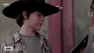 خداحافظی با کاراکتر کارل سریال  The Walking Dead - زیرنویس فارسی