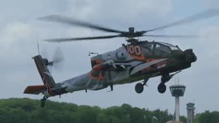 مانورهای دیدنی با هلیکوپتر نظامی آپاچی AH-64D