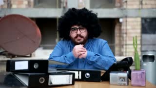 فرفری ۶: گل‌بازی بزرگان؛ کم‌عقلی جوانان!