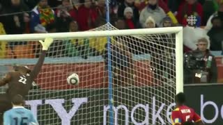 گل دیگو فورلان به غنا در جام جهانی 2010