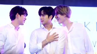 وقتی به جکسون تجاوز میشه:(((((