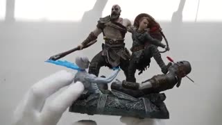 آنباکسینگ باندل زیبای بازی GOD OF WAR 4
