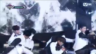 Stray kids_Mirror_stage