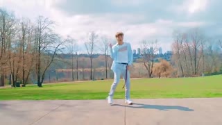 دنس کاور Blooming Day از EXO-CBX