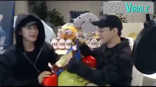 BAEKHYUN _FUNNY MOMENTS