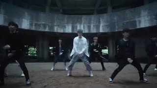 موزیک ویدیو hellevator از پسرای stray  kids