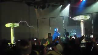 Tesla coil music