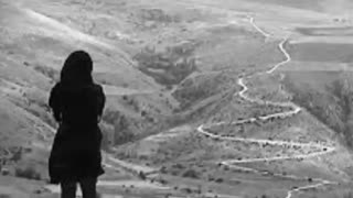 زندگی بی بهانه هم زیباست  : شعر و دکلمه ،صنم نافع
