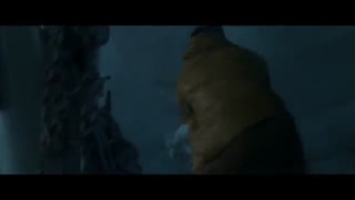 سکانسی از فیلم طوفان (Adrift) با بازی سم کلافین