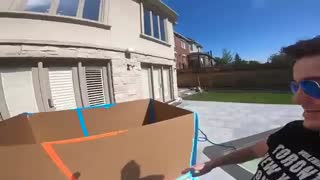 قایق کارتونی روی اب  papajake