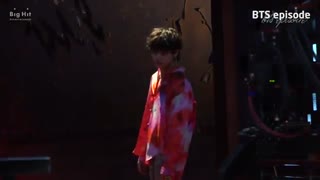 پشت صحنه MV FA;KE LOVE  از BTS