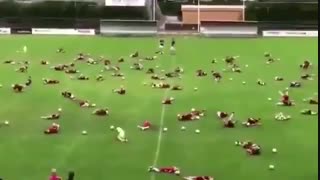 مدرسه فوتبال نیمار