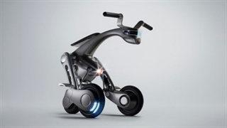 اسکوتری جدید که کاربر خود را دنبال می‌کند