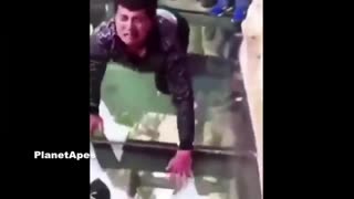 ویدیو هیجان انگیز بلندترین پل های شیشه ای جهان