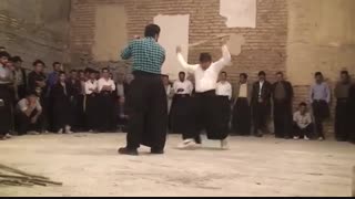 رسم زیبای محلی چوبازی بختیاری های شهرکرد