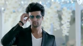 کلیپ زیبایی که دیدن داره یه سوال ما واقعا چی به چی میفروشیم (خیانتت)=(درد)