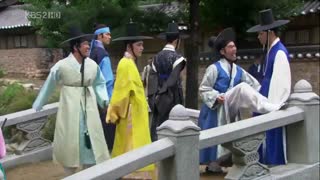 قسمت اول سریال کره ای رسوایی سونگ کیون کوان +زیرنویس +کامل با بازی پارک یوچان عضو JYJ و پارک مین یانگ و سونگ جو کی