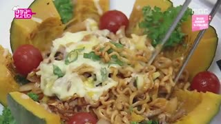 سریال کره ای یانگوم داره نگاه میکنه 2018 Dae Jang Geum is Watching با بازی یوری(گرلزجنریشن) شین دونگ ووک+زیرنویس فارسی[قسمت سوم]