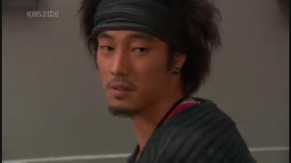 قسمت اول سریال کره ای متاسفم دوستت دارم Im Sorry  I Love You 2004